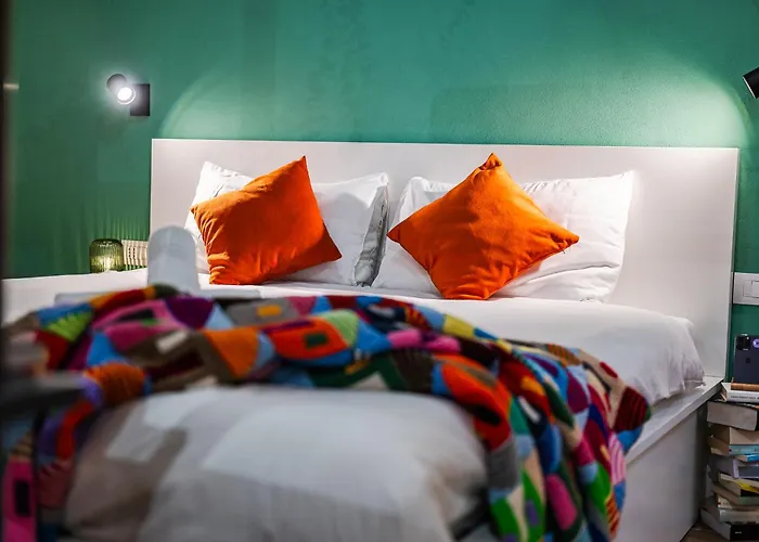 The Colors Suite - Duomo Area